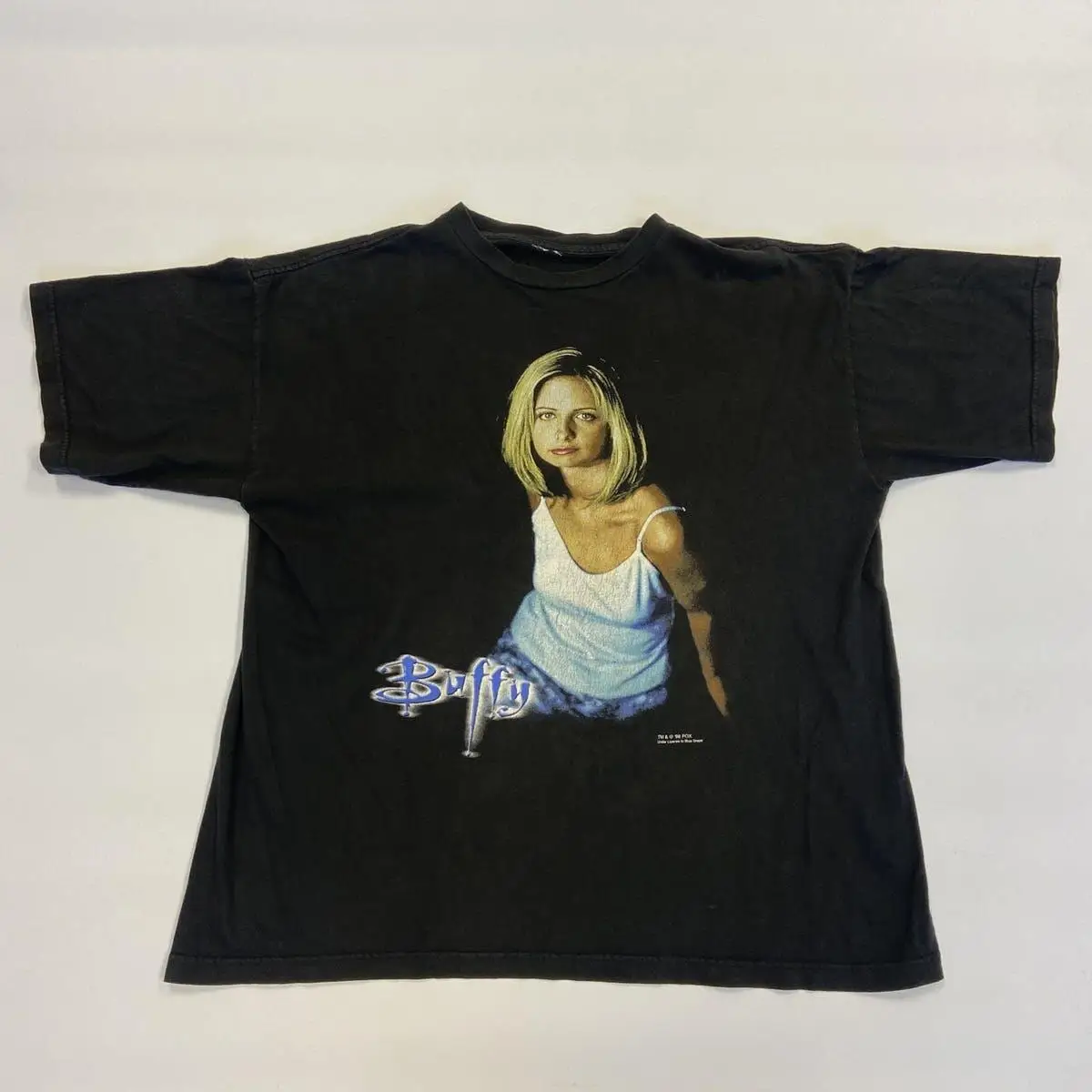 Реколта тениска в синьо грозде 1998 г. 