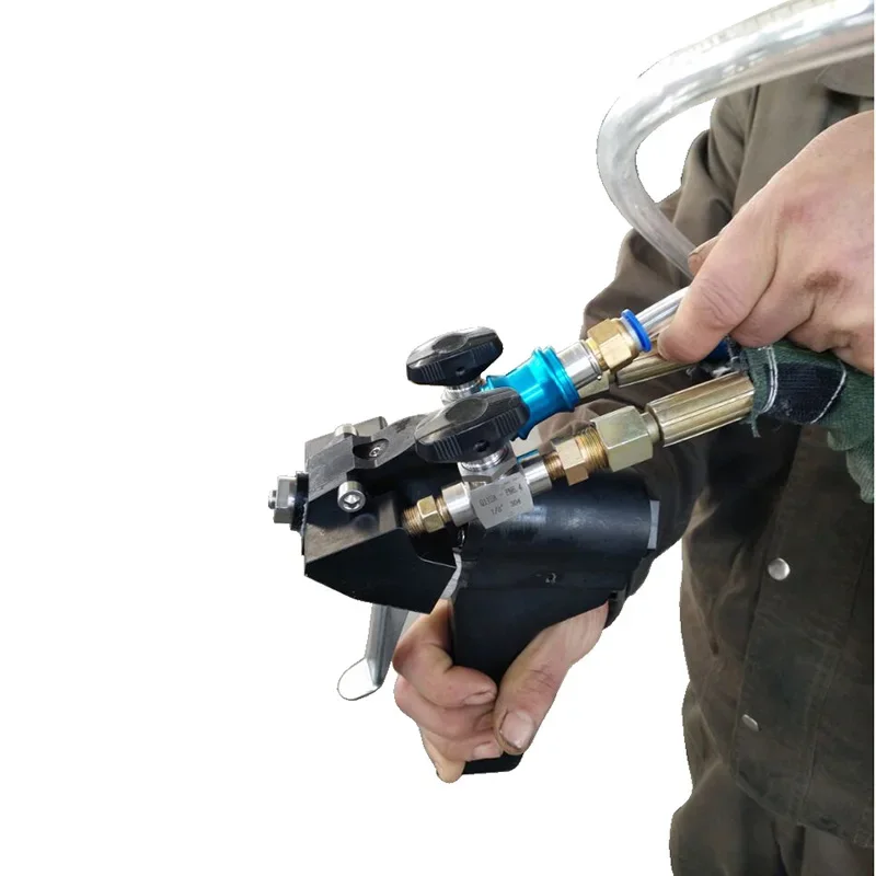 Пистолет-спрей за полиуретанова пяна P2 Air-Purge с 3 комплекти аксесоари