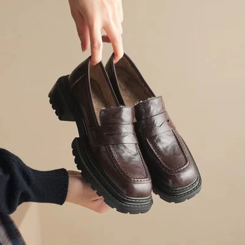 Дамски модни square 2024 нови малки кожени обувки с дебела подметка дамски зимни тънки обувки от кашмир