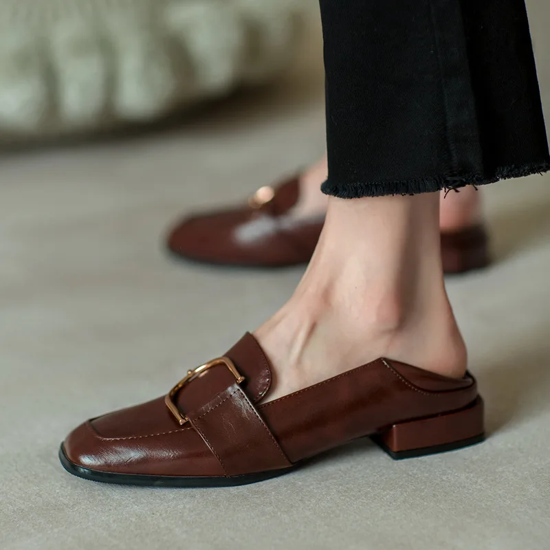 BCEBYL/ 2023, Пролетно-есенна Мода Нова Ежедневни и удобни дамски обувки на нисък ток, С метална катарама, Прости обувки на плоска подметка с квадратни пръсти
