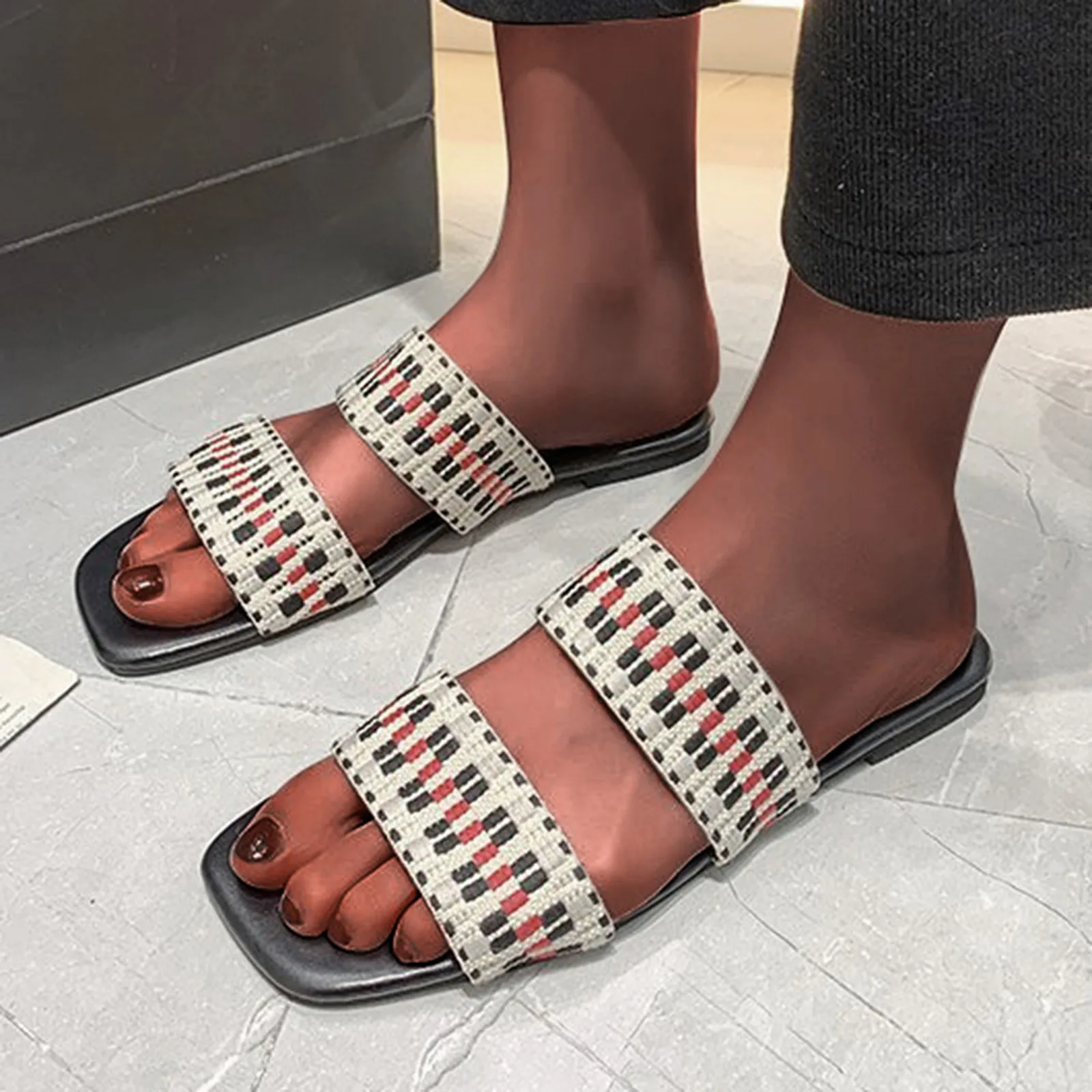 сандали на равна подметка с каишка, разтеглив летни дамски ежедневни удобни дамски чехли