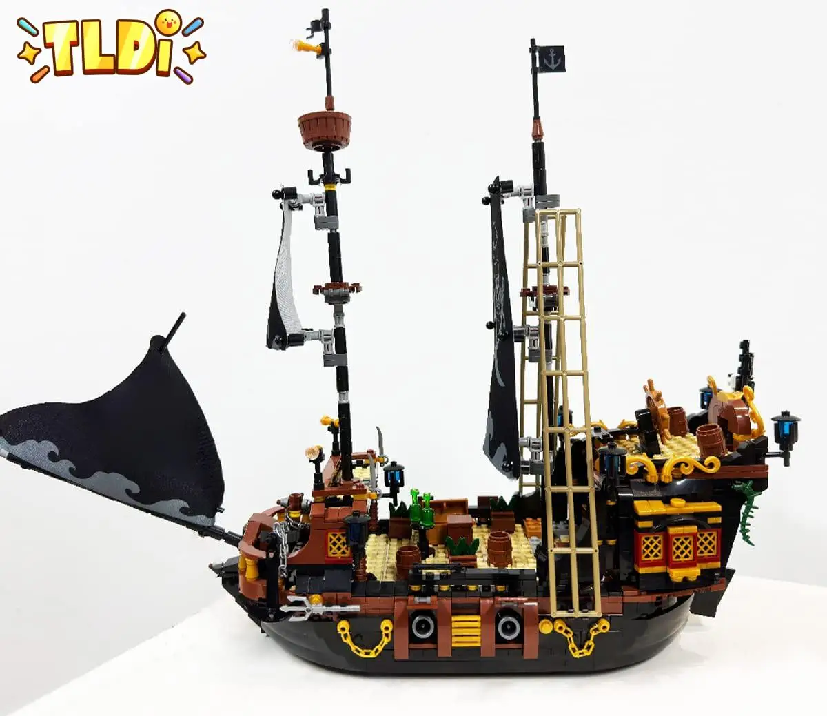 2023 Микро Блок за Деца и Възрастни, Мини Тухли Пиратски Кораб Модел Събиране Пъзел за Сглобяване на Играчки 1328 Бр. Подарък За Рожден Ден