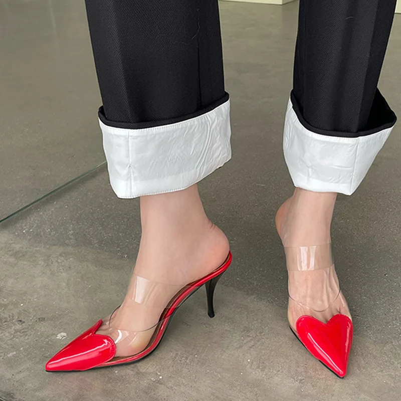 Модерни червени дамски чехли на висок ток-висок ток с остър чучур във формата на сърце, обувки-джапанки с каишка от PVC, женски на модела обувки-лодки, сандали