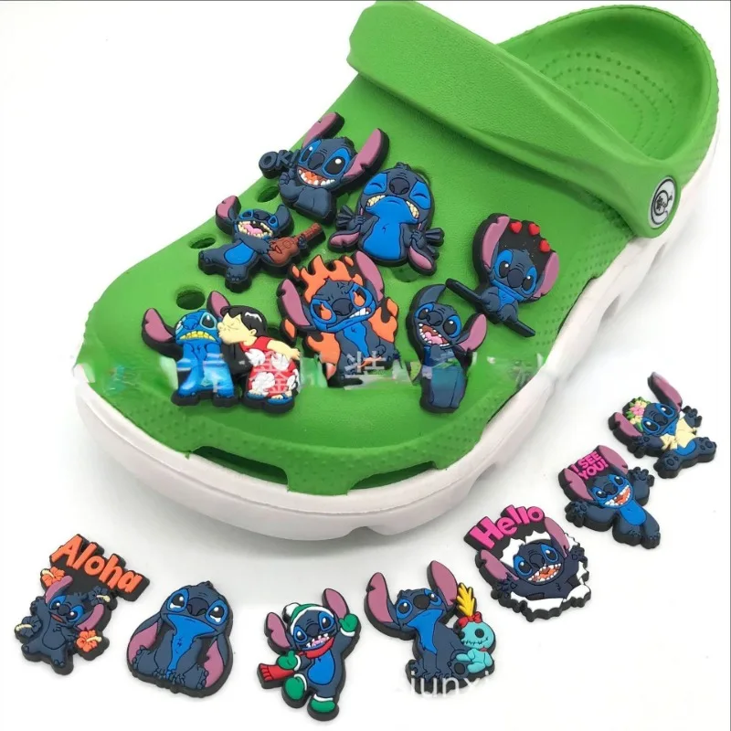 Lilo & Stitch Kawaii Crocses, обтегач за обувки, украсени с катарама от мека гума, PVC, Черни чехли с цветен модел, Обтегач за обувки