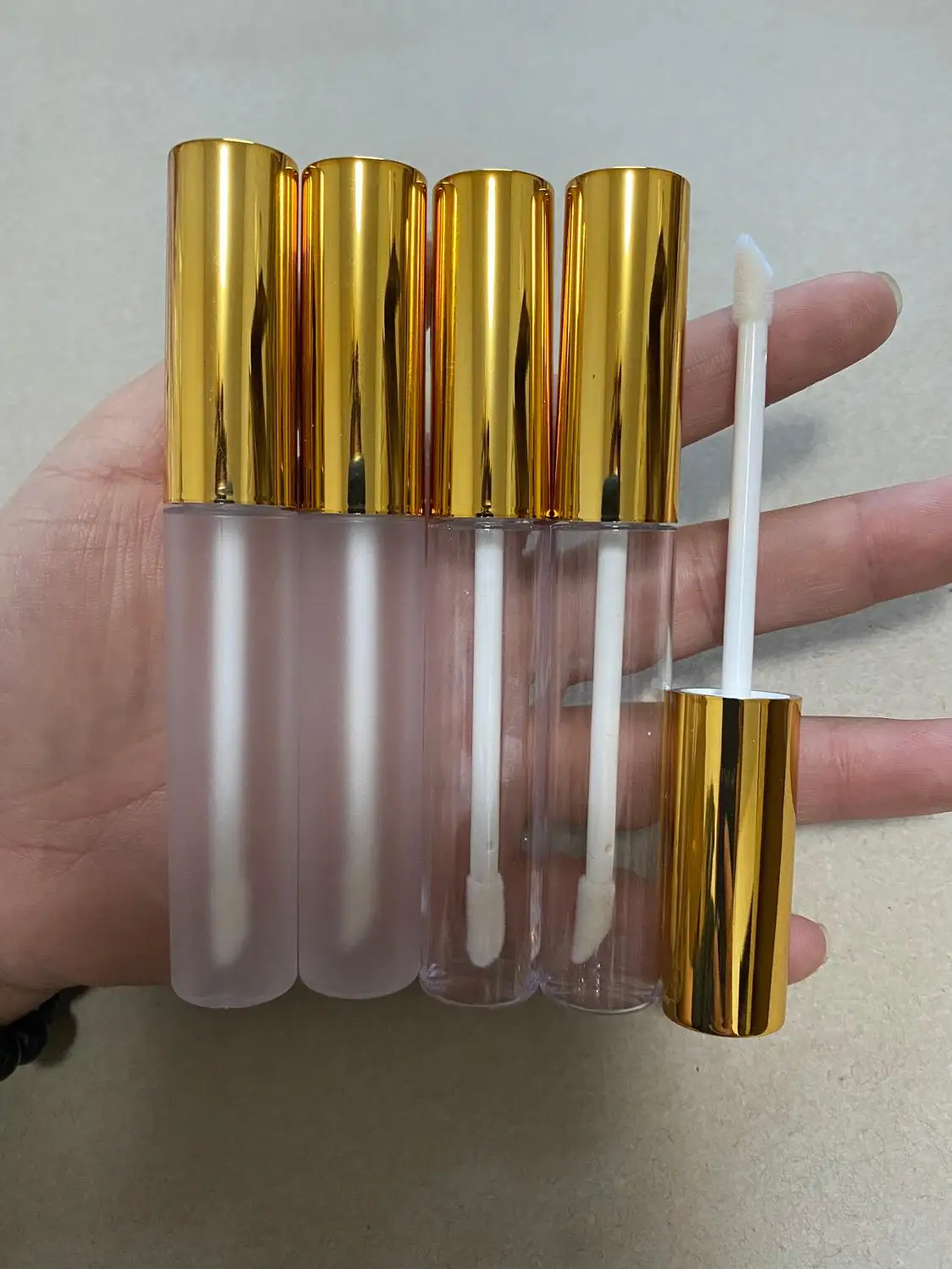 контейнери за опаковки на козметичен гланц за устни с обем от 10 мл със златни корици, флакони за течно червило за еднократна употреба, глазура за грим, блясък за устни, прозрачни тръби